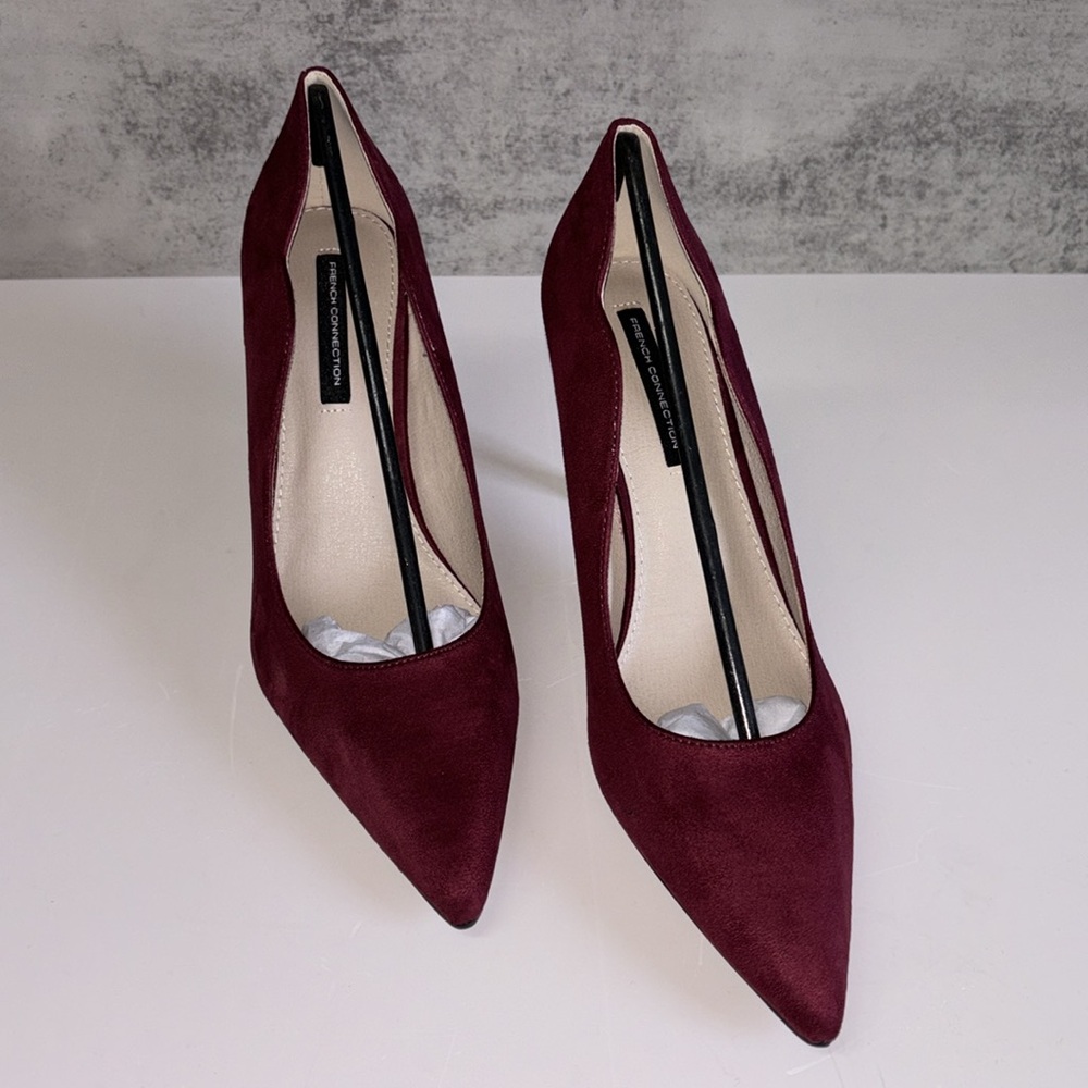 NEW| WOMEN’S FRENCH CONNECTION BURGUNDY SCALLOP PUMPS - Picture 5 of 9